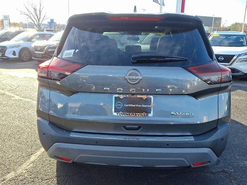 2022 Nissan Rogue SV