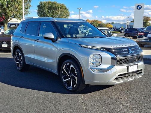 2022 Mitsubishi Outlander SEL