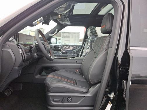 2025 Nissan Armada PRO-4X