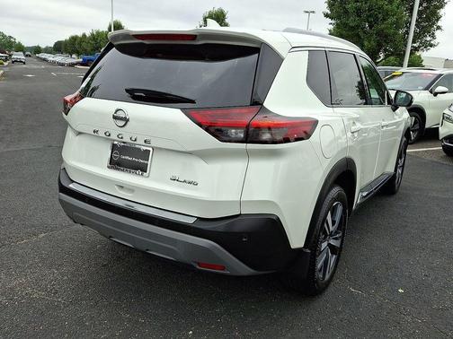 2021 Nissan Rogue SL
