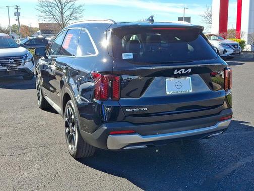2024 Kia Sorento SX