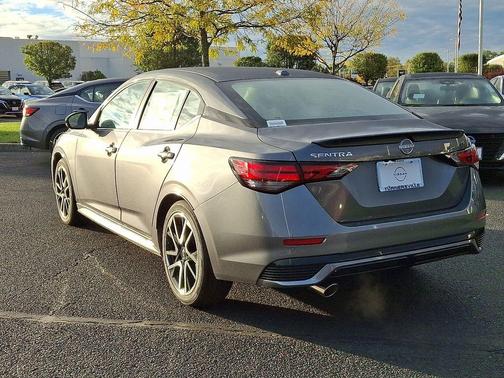2025 Nissan Sentra SR