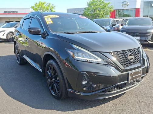 2022 Nissan Murano SV
