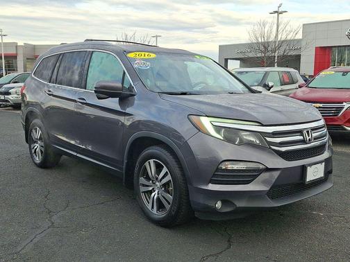 2016 Honda Pilot EX-L w/ Navigation