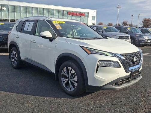 2022 Nissan Rogue SV