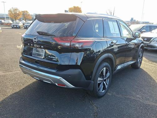 2022 Nissan Rogue Platinum
