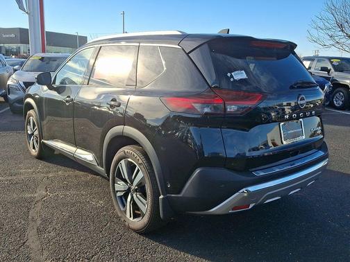 2022 Nissan Rogue Platinum