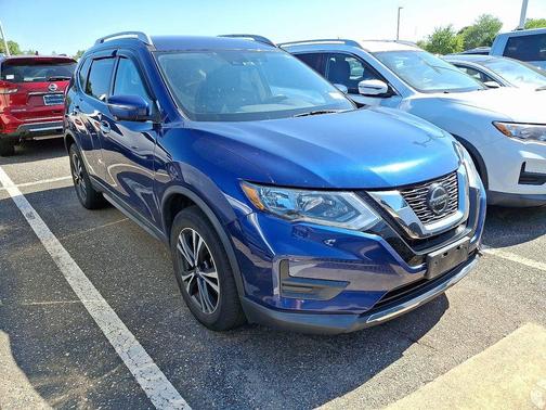 2020 Nissan Rogue SV