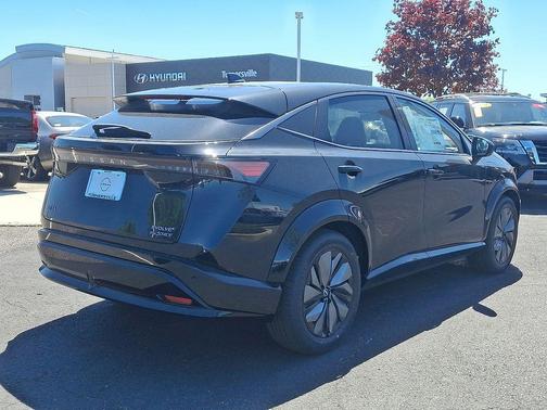 2025 Nissan ARIYA EVOLVE+