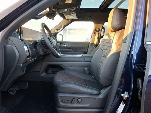 2025 Nissan Armada Platinum