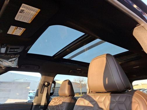 2025 Nissan Armada Platinum