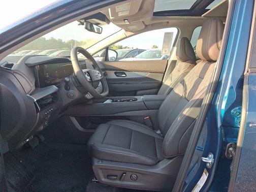 2025 Nissan Murano Platinum