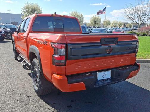 2025 Nissan Frontier PRO-4X