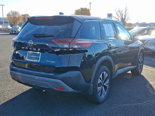 2022 Nissan Rogue SV