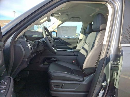 2025 Nissan Armada SV
