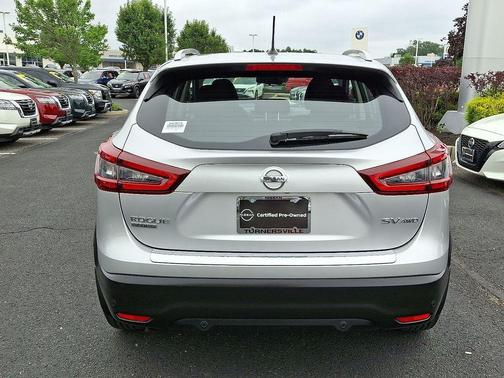 2020 Nissan Rogue Sport SV