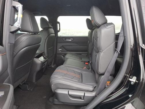 2025 Nissan Armada PRO-4X