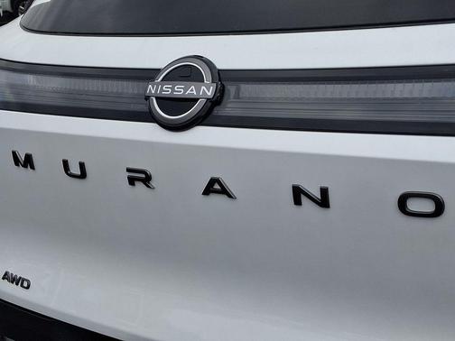 2025 Nissan Murano SV