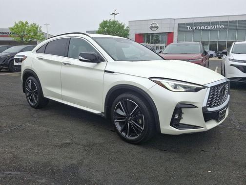 2022 INFINITI QX55 LUXE
