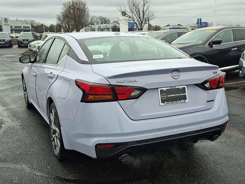 2024 Nissan Altima 2.0 SR