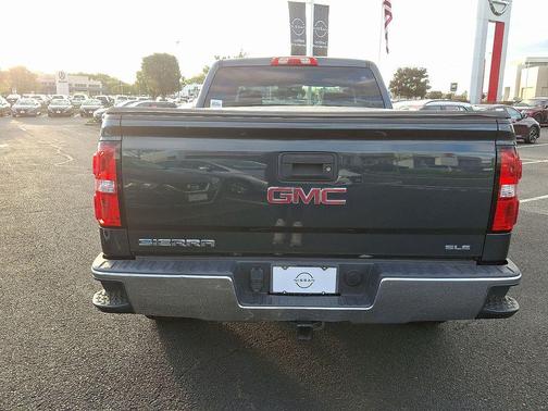 2018 GMC Sierra 1500 SLE
