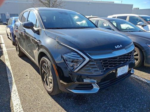 2024 Kia Sportage Hybrid LX