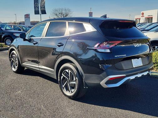 2024 Kia Sportage Hybrid LX