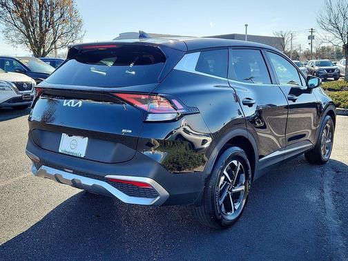 2024 Kia Sportage Hybrid LX