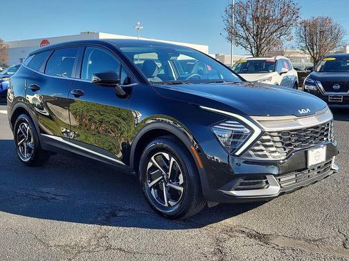 2024 Kia Sportage Hybrid LX