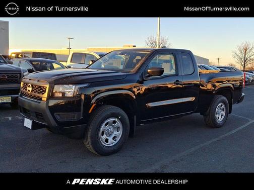 2025 Nissan Frontier S
