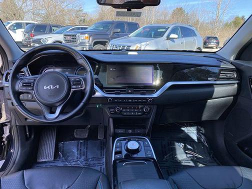 2022 Kia Niro EV EX Premium