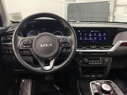 2022 Kia Niro EV EX Premium