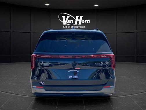 Aurora Black Pearl 2026 Kia Carnival SX Prestige