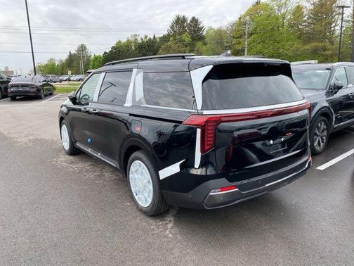 Aurora Black Pearl 2026 Kia Carnival SX Prestige