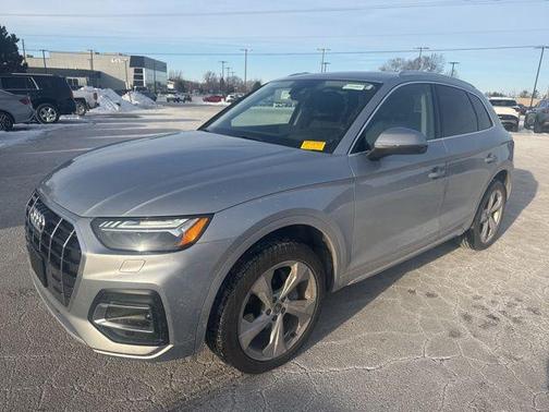 2021 Audi Q5 45 Prestige