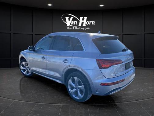 2021 Audi Q5 45 Prestige