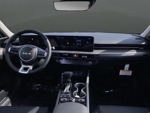 2026 Kia K5 EX