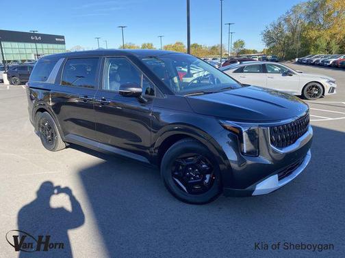 2026 Kia Carnival LXS