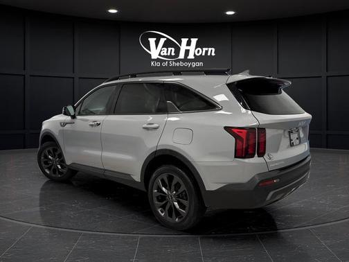 2023 Kia Sorento EX