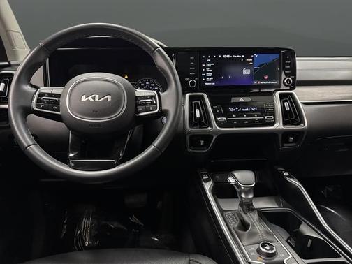 2023 Kia Sorento EX