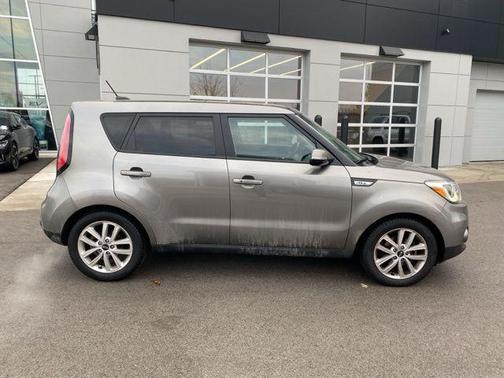 2019 Kia Soul +