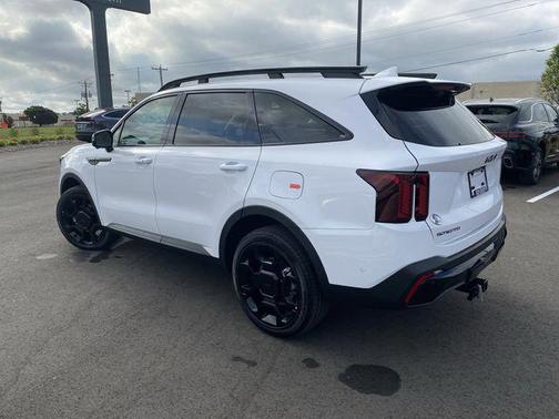 2026 Kia Sorento SX