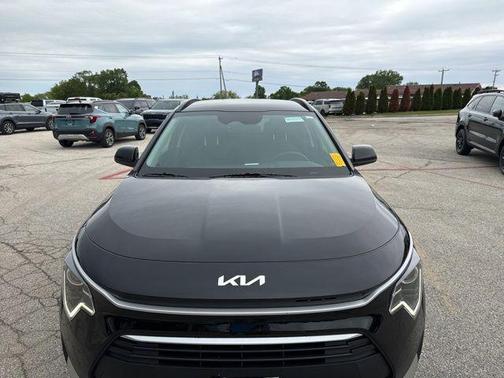 2024 Kia Niro LX
