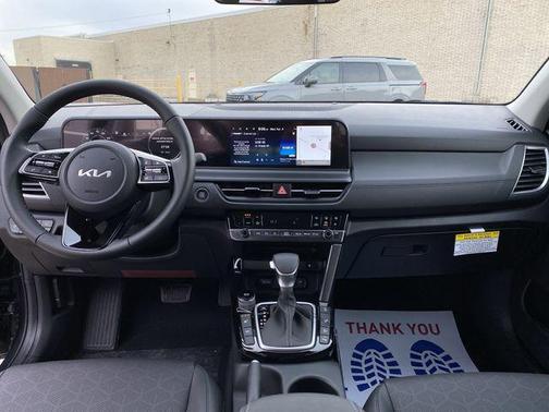 2025 Kia Seltos EX