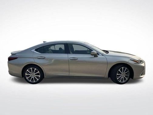 2021 Lexus ES 250 Base
