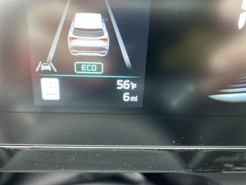 2025 Kia Sportage Hybrid LX