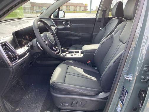 2025 Kia Sorento Hybrid EX
