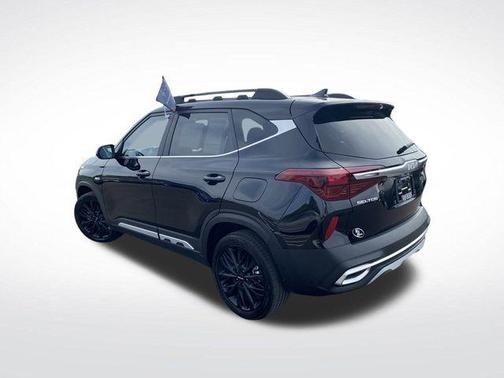 2023 Kia Seltos Nightfall Edition