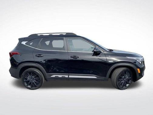 2023 Kia Seltos Nightfall Edition