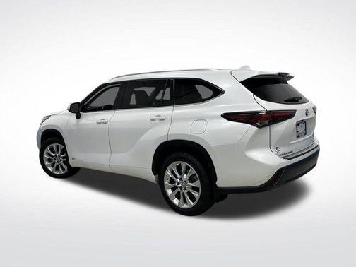 2024 Toyota Highlander Hybrid Limited